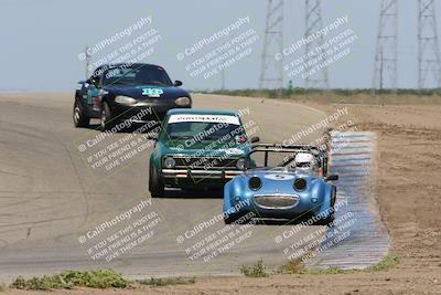 media/Apr-30-2022-CalClub SCCA (Sat) [[98b58ad398]]/Group 2/Race (Grapevine)/